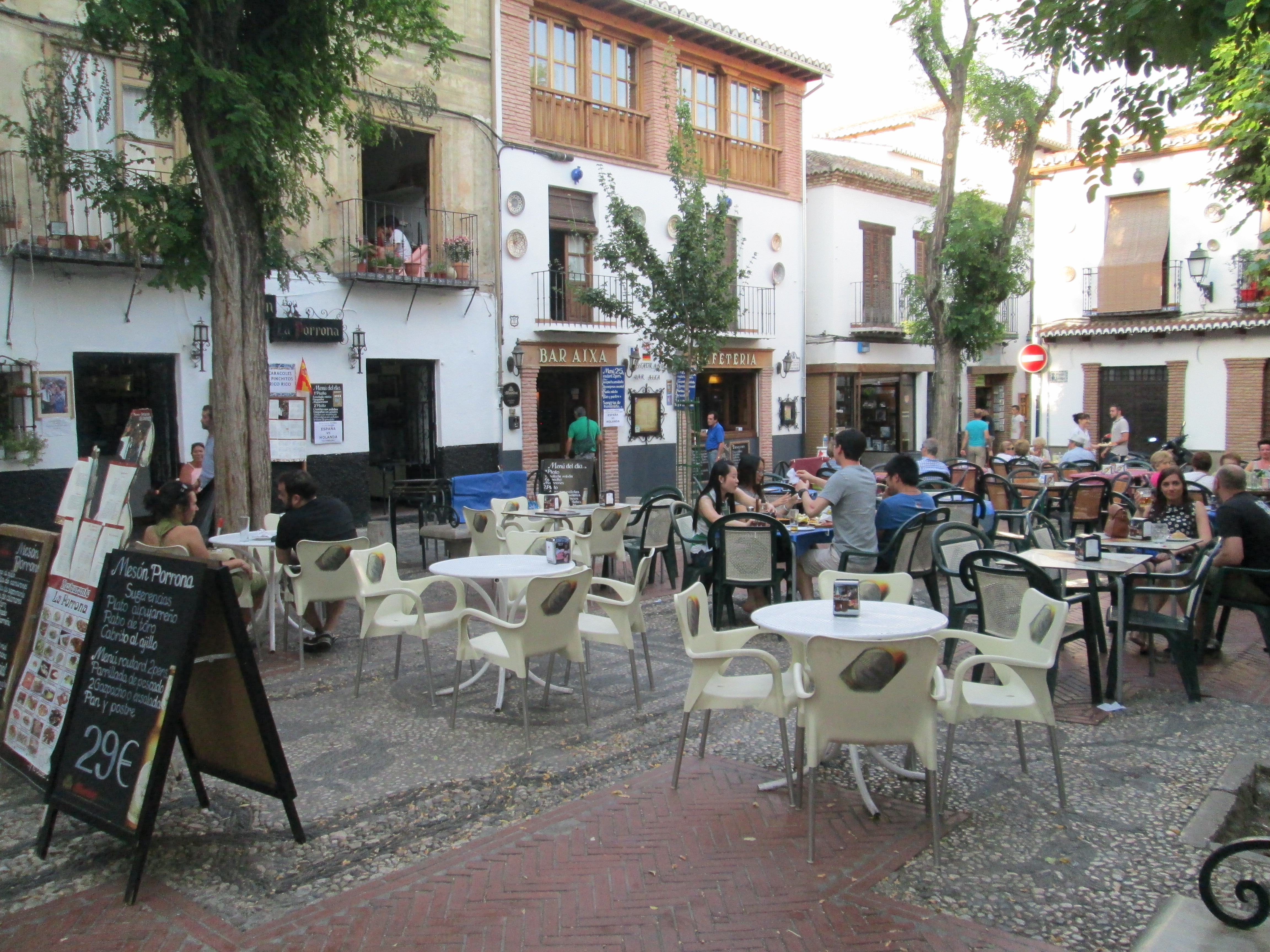 Plazas del Albaicín