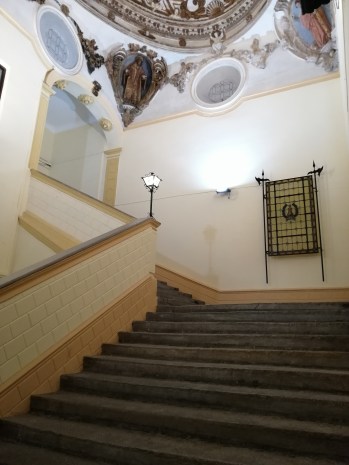 Convento de la Merced. Escalera principal