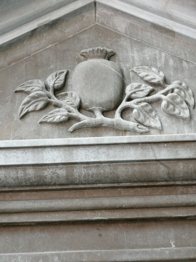 Pilar de Calle San Jerónimo