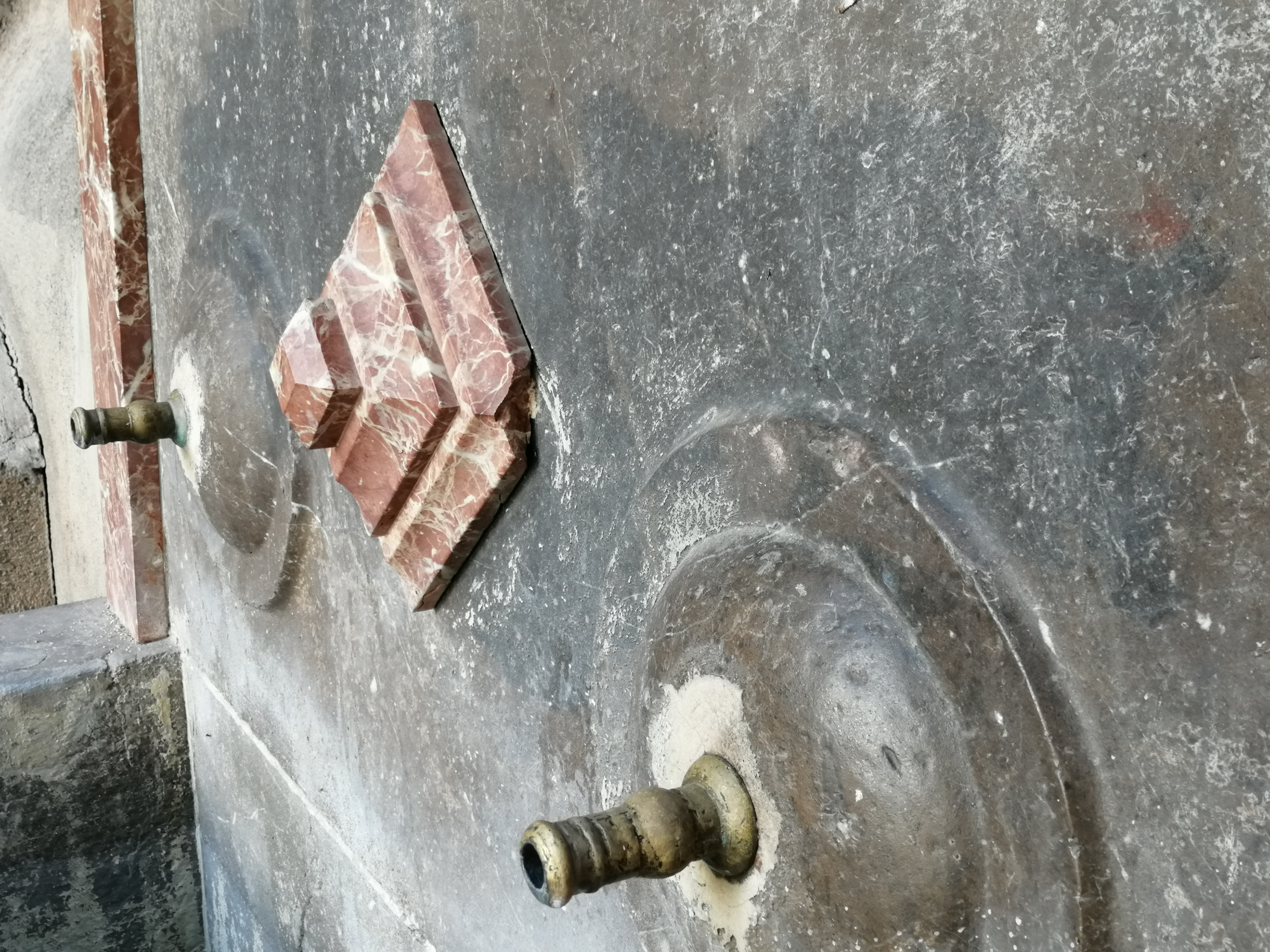 Pilar de la Iglesia de San Cecilio