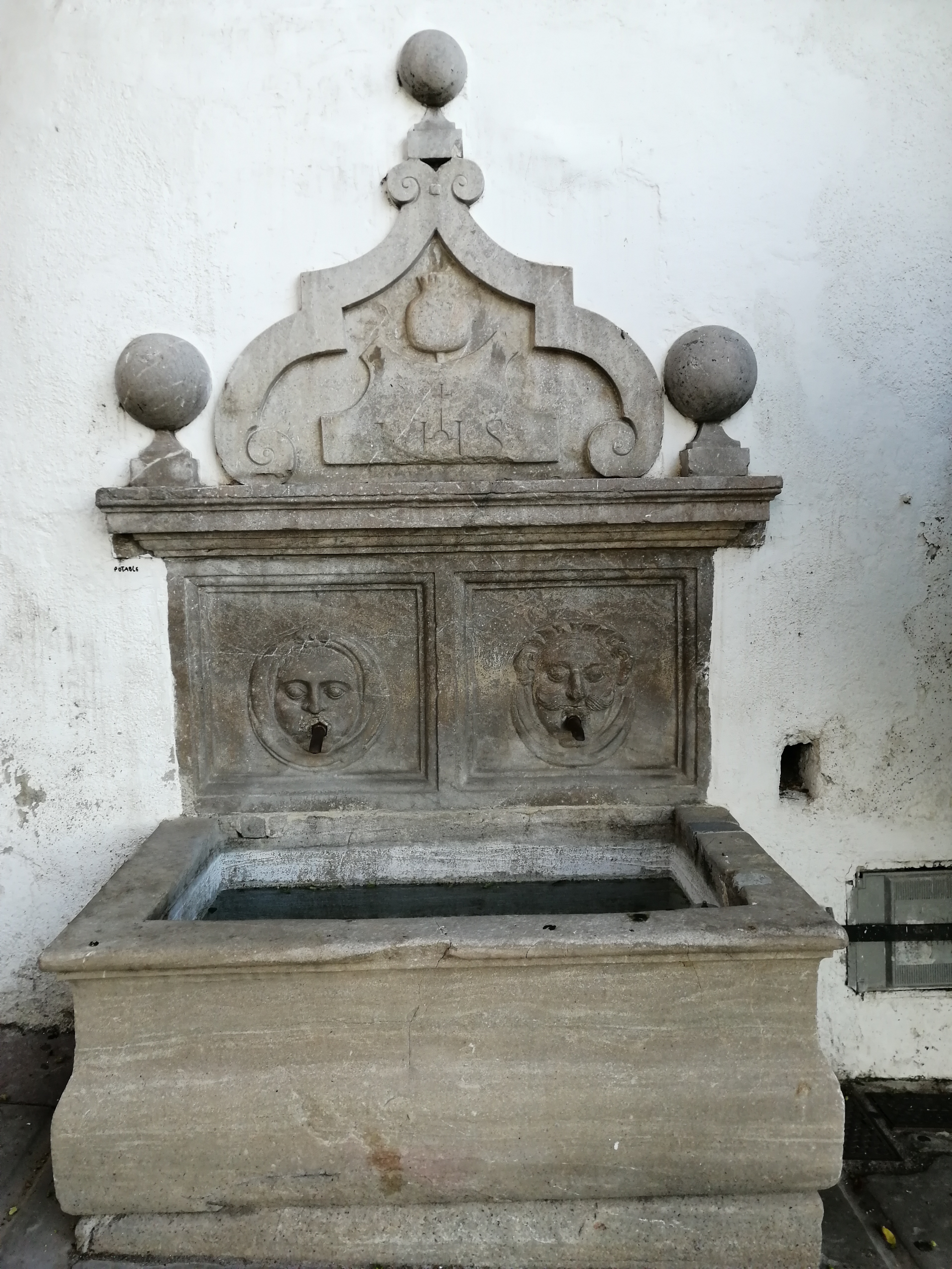 Pilar de la Antequeruela