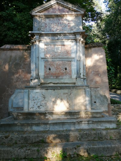 Pilar de Fernando VI