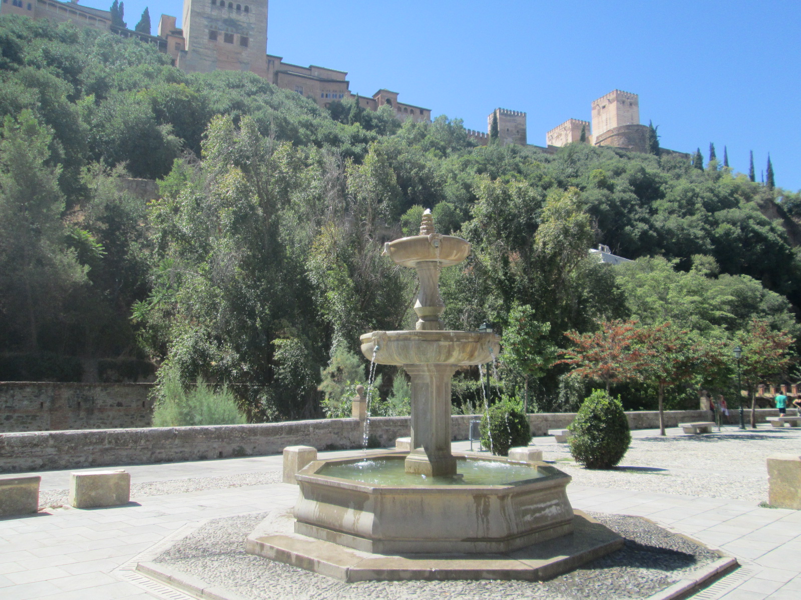 Fuente Paseo de los Tristes